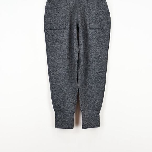 Aerie OFFLINE The Hugger Foldover Waist Pocket Jogger Gray Size Small Short NWT - Picture 3 of 7